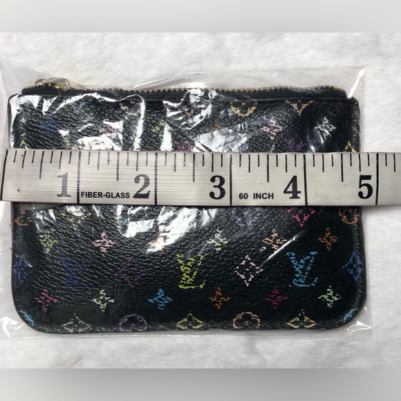 Louis Vuitton Authentic Black Multicolor Murakami Key/Card;Date Code(CA4172) - Picture 4 of 14